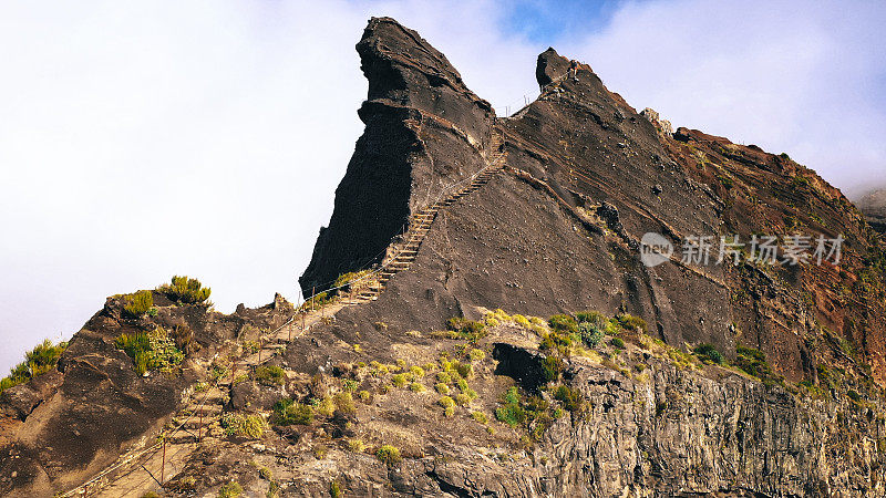 PR1 Pico do Arieiro - Pico Ruivo徒步旅行马德拉葡萄牙